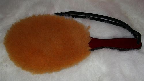 hairbrush paddle padded side