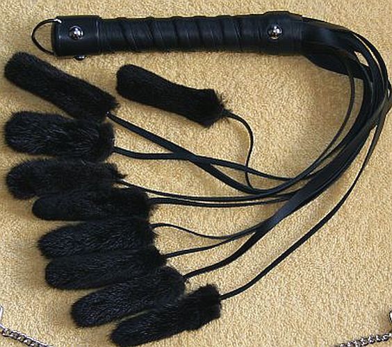 soft tail flogger